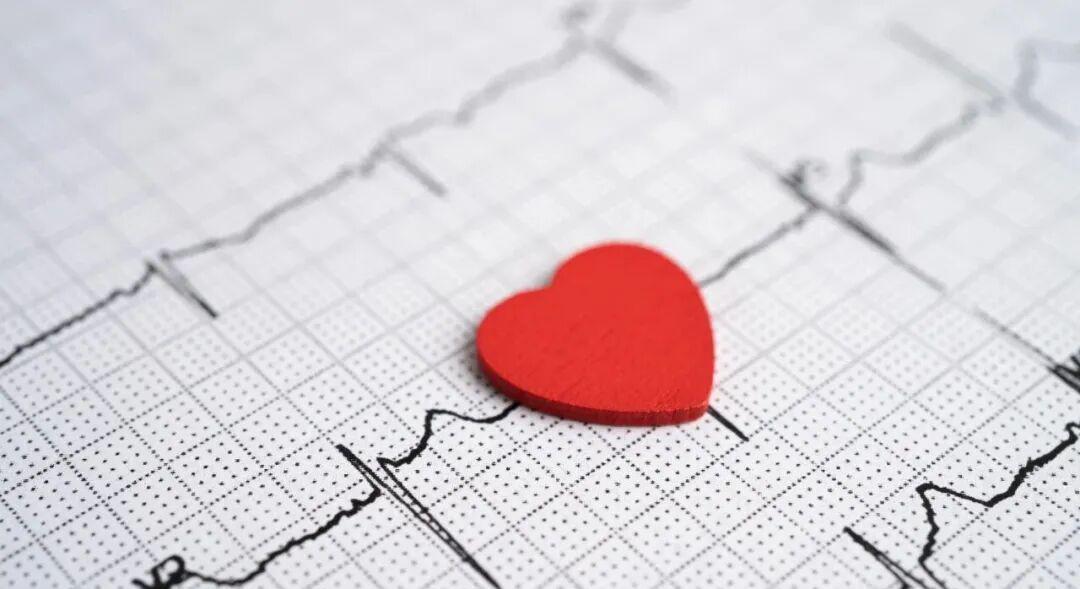 嗓子疼可能是心梗？冬季来临，警惕心梗的“伪装形态”